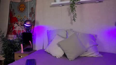 Violeta  online show from 09/30/25, 11:48