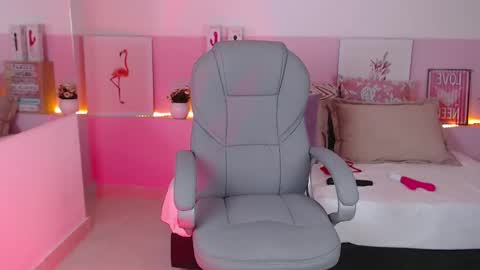 Violeta leon online show from 02/22/25, 07:01