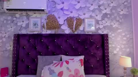 violeta_medina online show from 04/17/26, 02:47