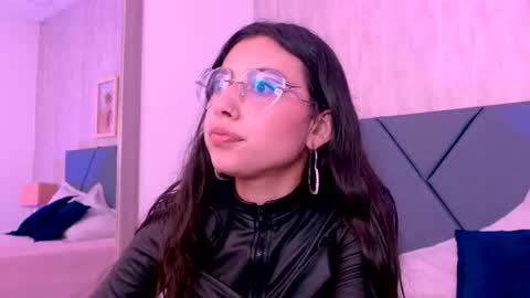 Violeta online show from 06/29/26, 07:25