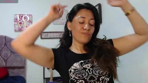 violeta_scott_ online show from 03/18/26, 03:37