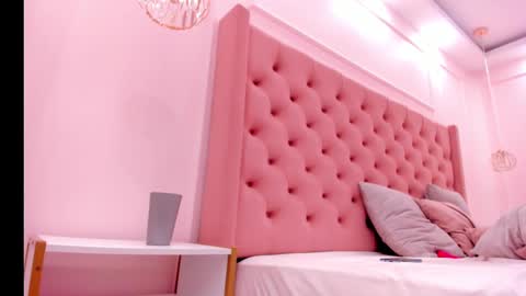 Snapshot of violeta_soracchi_ chatting on 03/09/25, 04:44 violeta_soracchi_ online show from 03/09/25, 04:44