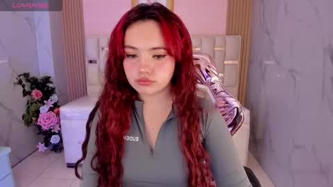 Snapshot of violeta_sub chatting on 02/22/25, 01:46 IG violeta sub online show from 02/22/25, 01:46