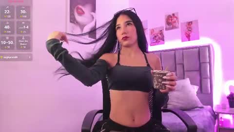 Snapshot of violeta_velvet_ chatting on 06/24/26, 12:26 online show from 06/24/26, 12:26