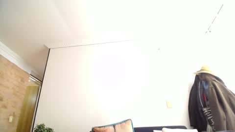 Violeta Gmez online show from 02/22/25, 05:46