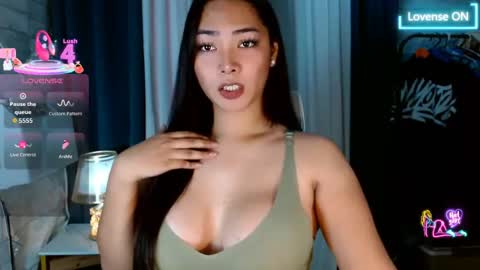 violet online show from 05/12/26, 12:30