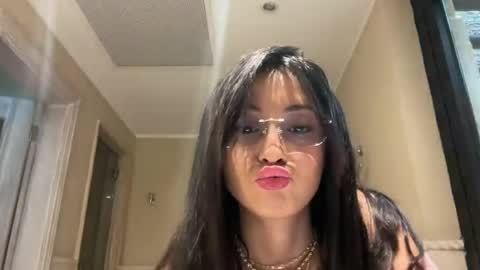 violetavyolet online show from 05/06/26, 06:46