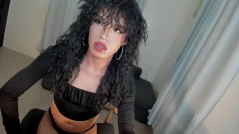 Violet online show from 01/12/25, 08:25