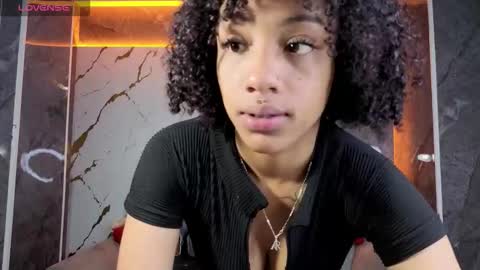 violeth_b online show from 03/29/26, 01:00