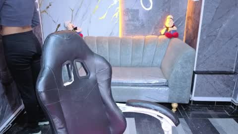 violeth_b online show from 04/07/26, 01:00