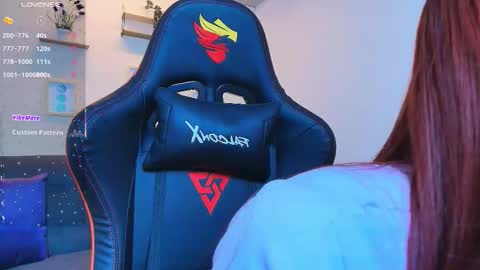 Snapshot of violeth_rosse_ chatting on 12/22/25, 11:46 violeth_rosse_ online show from 12/22/25, 11:46