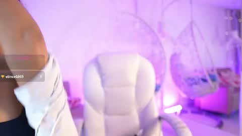 violetjonesx online show from 07/02/26, 11:38
