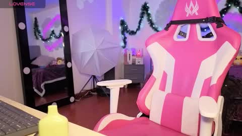   online show from 12/16/25, 06:57