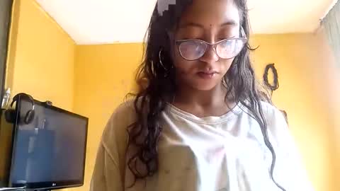 Violet777  online show from 09/16/25, 06:53