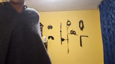 Violet777  online show from 09/19/25, 06:04