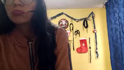 Violet777  online show from 11/15/25, 11:29