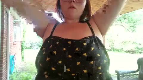 VioletSunflower online show from 05/25/26, 06:58