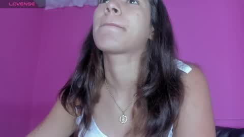 Snapshot of violett_24_ chatting on 02/24/25, 12:37 violett_24_ online show from 02/24/25, 12:37