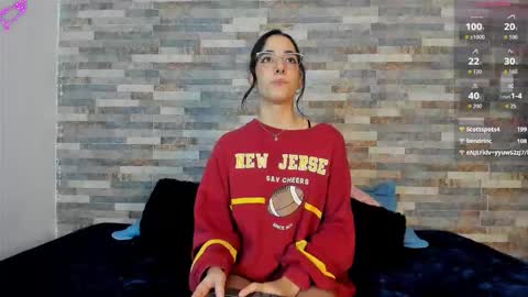 ViolettGolden online show from 10/06/25, 02:03