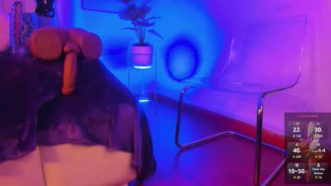 Violett  online show from 11/05/25, 12:05