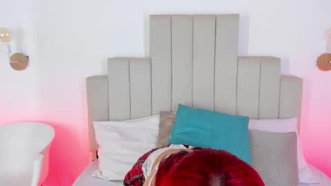 Violett Nyx  online show from 01/11/26, 03:44