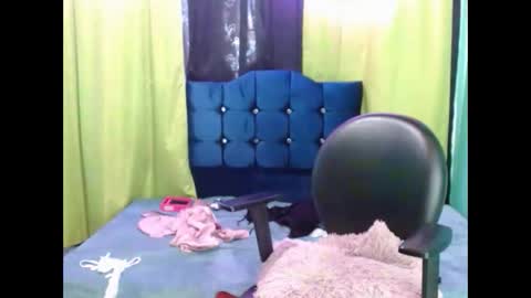 Snapshot of violetta_dreams chatting on 02/04/26, 09:20 violetta_dreams online show from 02/04/26, 09:20