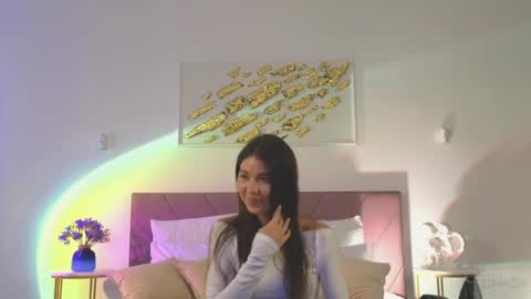 violetta_finch online show from 04/06/26, 10:16