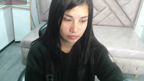 Violetta  online show from 04/08/26, 03:39