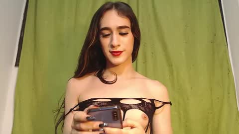 Princess Violet Valerious Follow me IGX violetvalerious online show from 03/08/25, 05:49