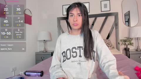 Violettaa online show from 04/04/26, 07:22