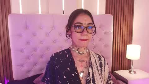 violettaalemida online show from 01/19/26, 01:15