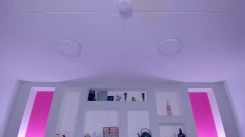 ViolettaBaker online show from 01/09/25, 02:01