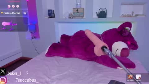 ViolettaBaker online show from 01/14/26, 07:52