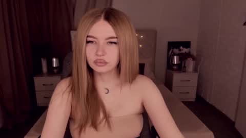 Snapshot of violettaotis chatting on 01/23/25, 11:37 ViolettaOtis online show from 01/23/25, 11:37