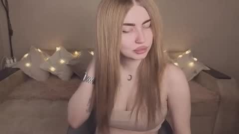 Snapshot of violettaotis chatting on 11/13/25, 09:08 ViolettaOtis online show from 11/13/25, 09:08