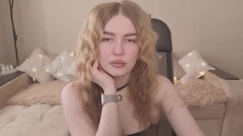 ViolettaOtis online show from 02/05/26, 10:09