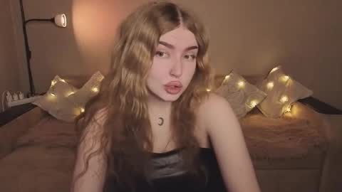 ViolettaOtis online show from 02/25/26, 03:10