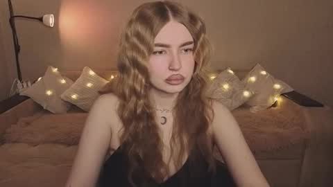 ViolettaOtis online show from 03/03/26, 03:29