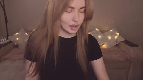 ViolettaOtis online show from 04/07/26, 03:01