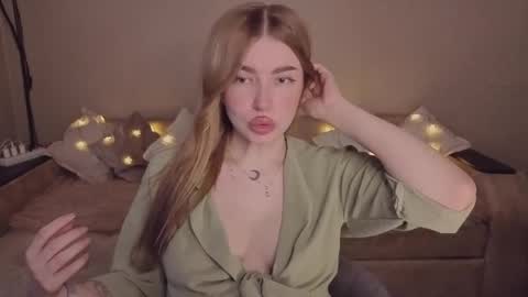 ViolettaOtis online show from 04/09/26, 03:06