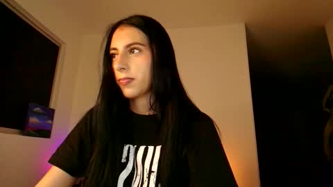 Violetta....Follow me in Twitter... online show from 01/17/26, 11:41