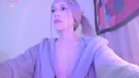 Violett online show from 02/08/25, 05:40