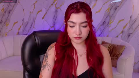 Violett Castel online show from 12/20/25, 08:27