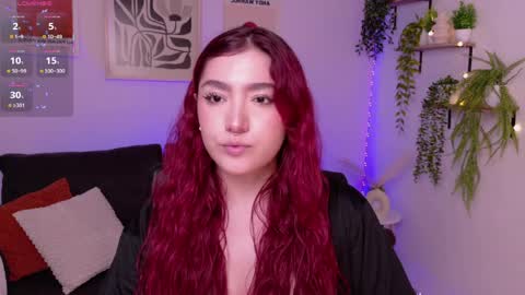 Violett Castel online show from 04/02/26, 07:00