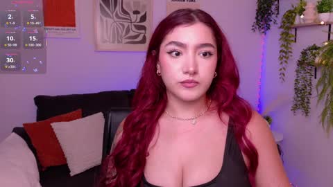 Violett Castel online show from 04/05/26, 07:00