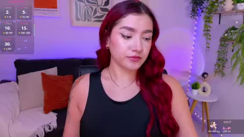 Violett Castel online show from 05/17/26, 07:32
