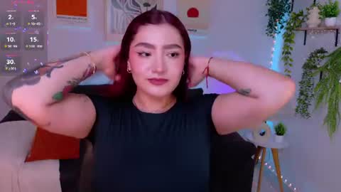 Snapshot of violettcastel chatting on 07/01/26, 12:23 Violett Castel online show from 07/01/26, 12:23