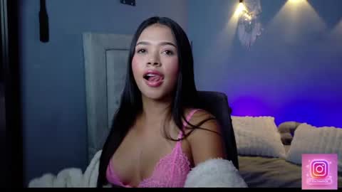 Snapshot of violettdoll_1 chatting on 06/11/26, 10:52 Violett Doll online show from 06/11/26, 10:52