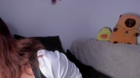 Violette  online show from 09/18/25, 10:23