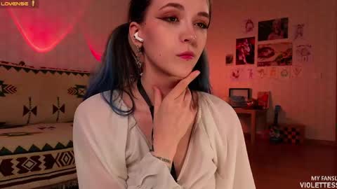 Vi  Best on my Fansly  online show from 04/30/26, 05:30
